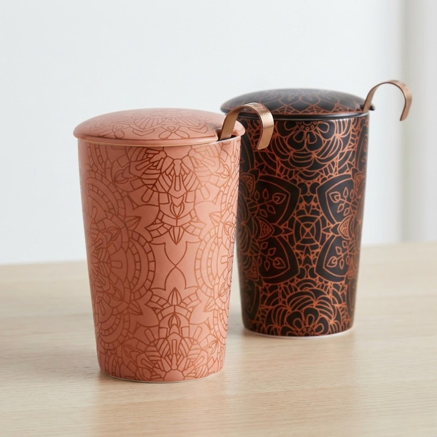 Taza Tisanera Mandira – Porcelana de Doble Pared con Infusor (350ml)